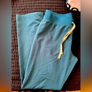 Pacific blue Figs scrub pants